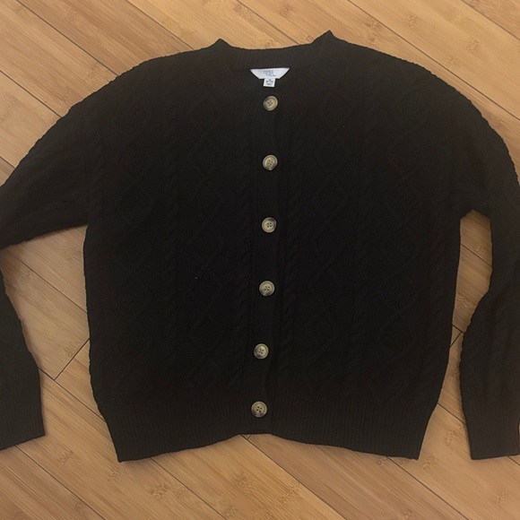 Time and Tru Sweaters - Time and Tru Black Cable Knit Cardigan